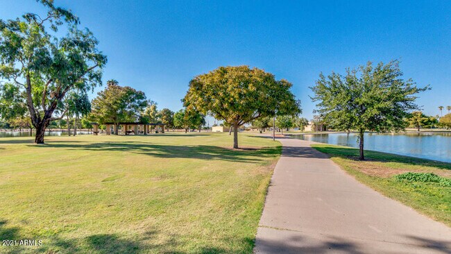 Building Photo - 36071 Seville Dr