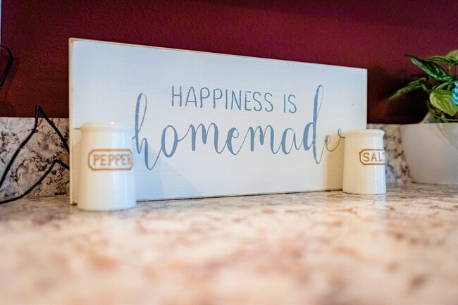 Building Photo - 4981 Ellie Ln