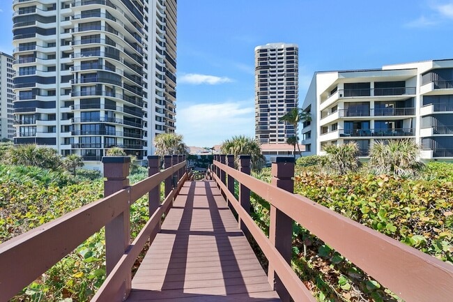 Building Photo - 4100 N Ocean Dr