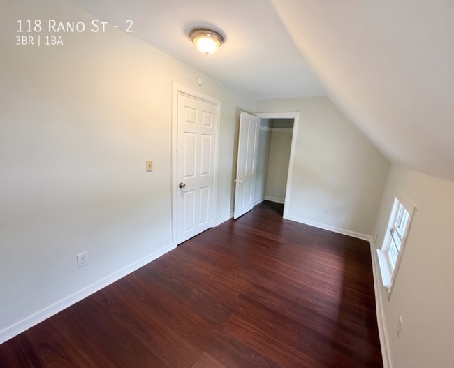 Building Photo - 118 Rano St