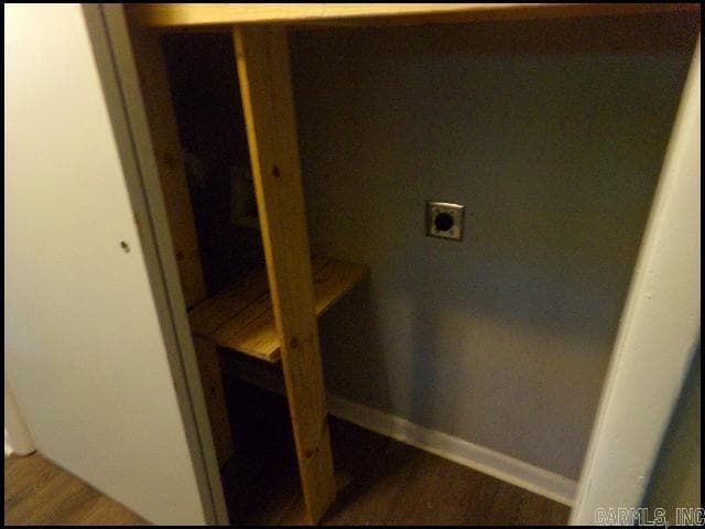 Building Photo - 7410 Valley Dr