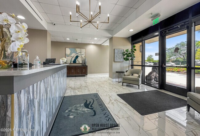 Building Photo - 1478 Riverplace Blvd