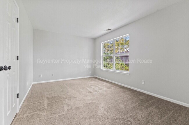 Building Photo - 4108 River Breeze Cir