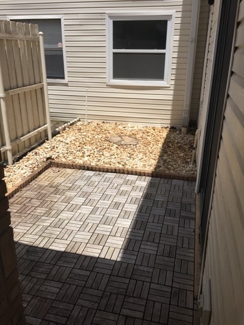 Building Photo - Great 3 Bedroom, 2 Bathroom condo in the V...
