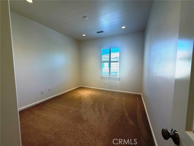 Building Photo - 209 Rodeo