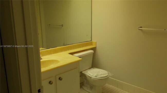 Building Photo - 1200 SW 125th Ave