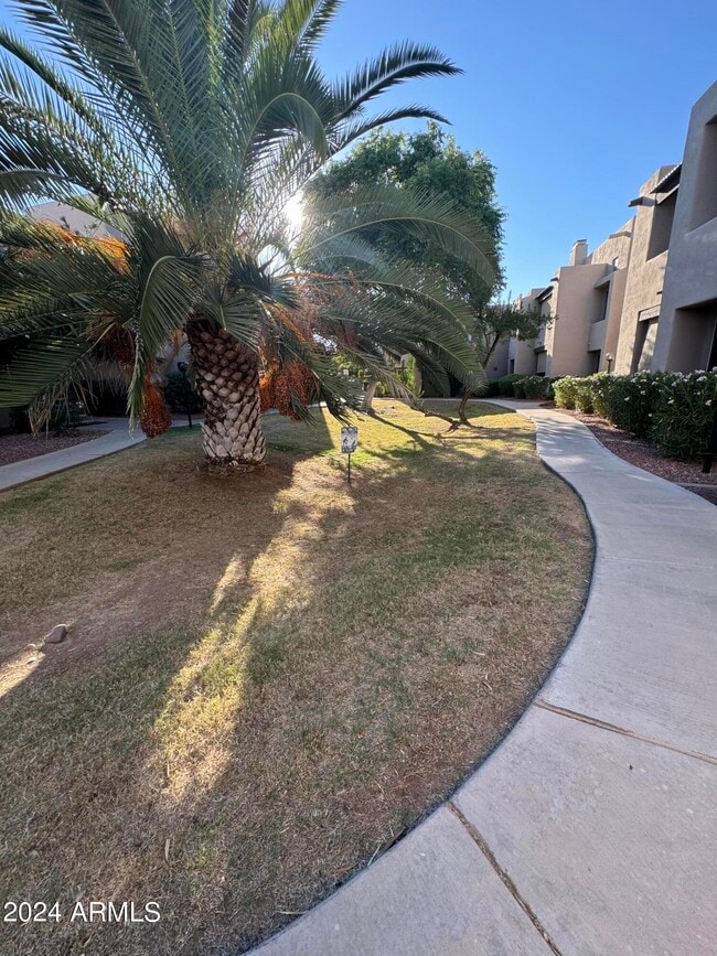 Building Photo - 11260 N 92nd St