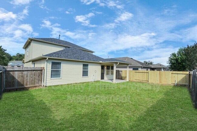 Building Photo - 21910 Willow Shade Ln