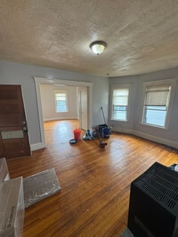 Building Photo - 39 Stanton St