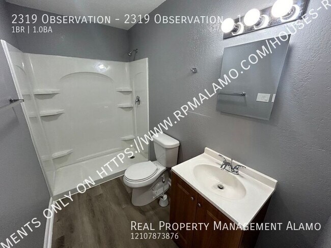 Building Photo - 2319 Observation Dr