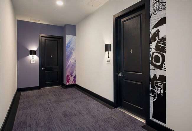 Building Photo - 1107 Shepherd Dr