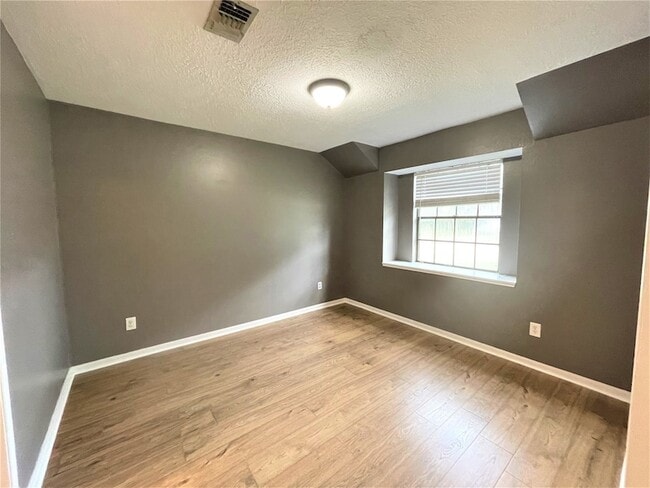 Building Photo - 22907 Provincial Blvd