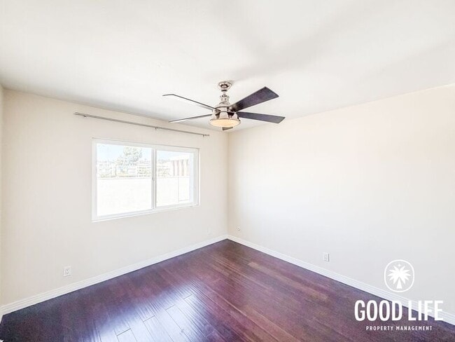 Building Photo - 6120 Decena Dr