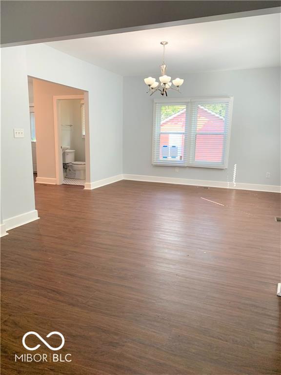 Building Photo - 3621 N Kenwood Ave