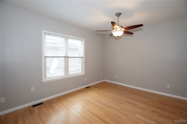 Building Photo - 14 Jefferson Ave