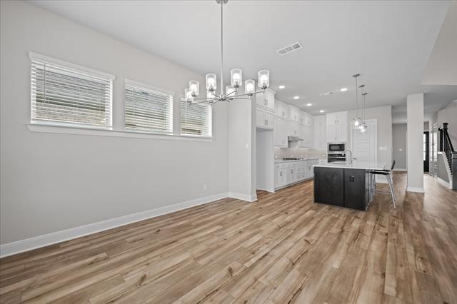 Building Photo - 1328 Huckleberry St