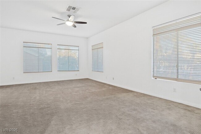 Building Photo - 4630 Laguna Vista St