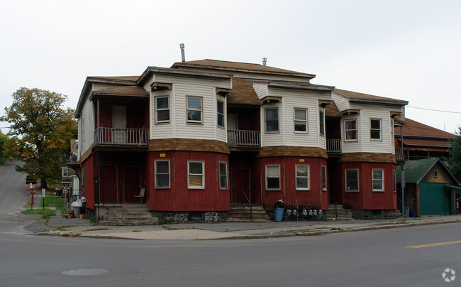 Building Photo - 1301-1311 Lodi St