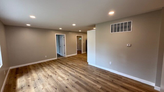 Building Photo - EAST SIDE LIKE NEW 3 BEDROOM  RANCH HOME AVAILABLE NOW!