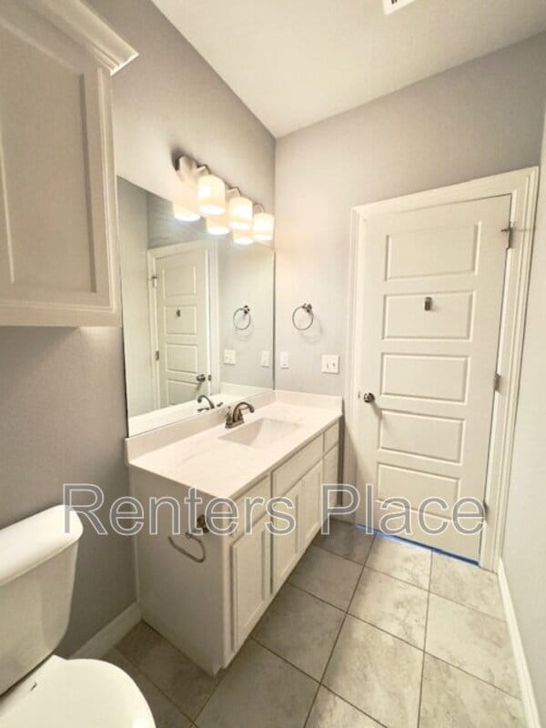Building Photo - 130 W 130th St S