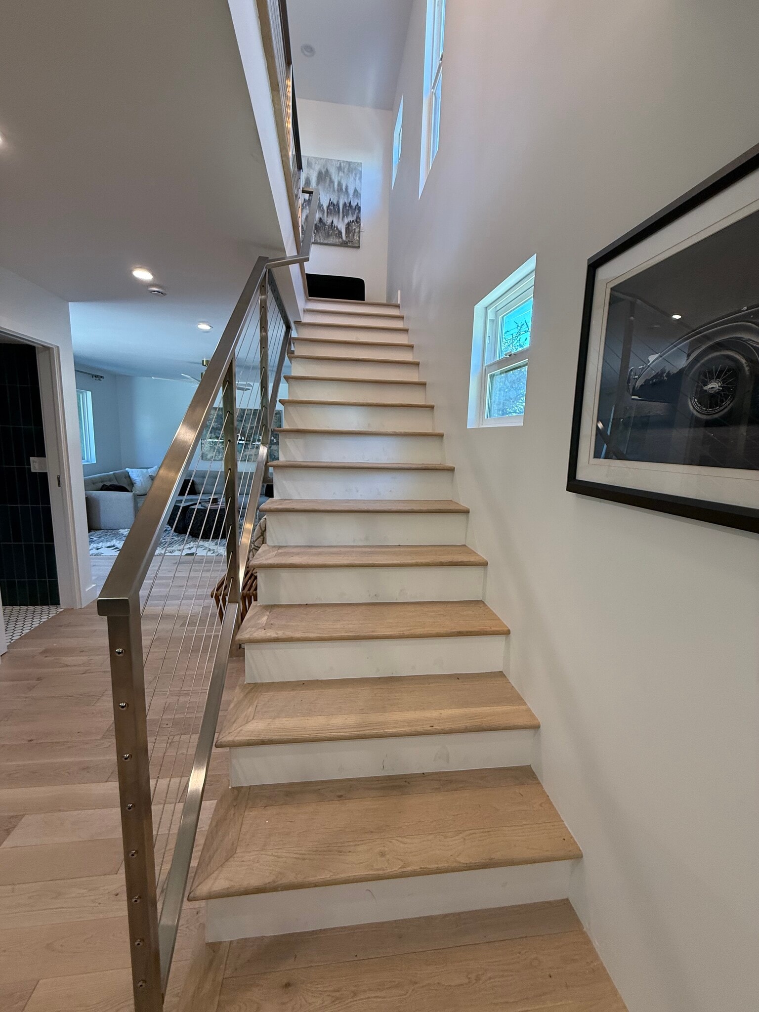 Building Photo - 10351 Keswick Ave