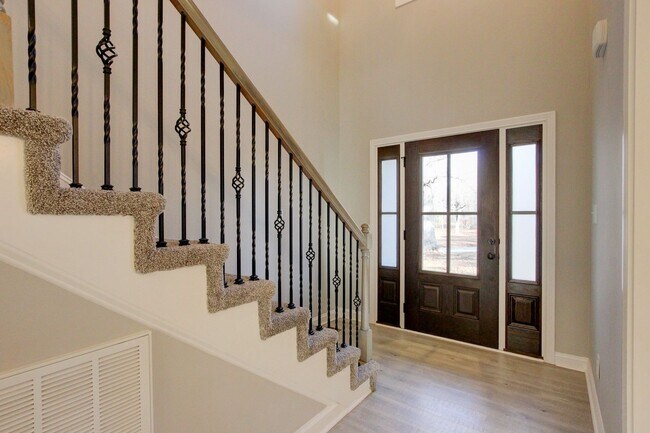 Building Photo - 2086 Ussery Rd S