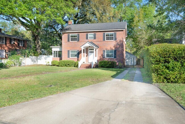 Building Photo - 1515 Marco Pl