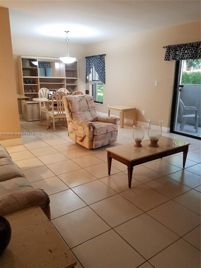 Building Photo - 13240 SW 88th Ln