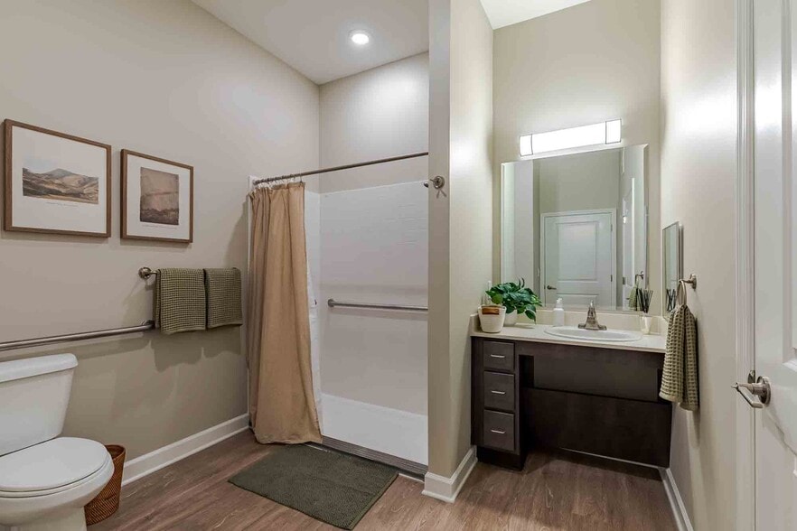 Building Photo - Crossing Pointe