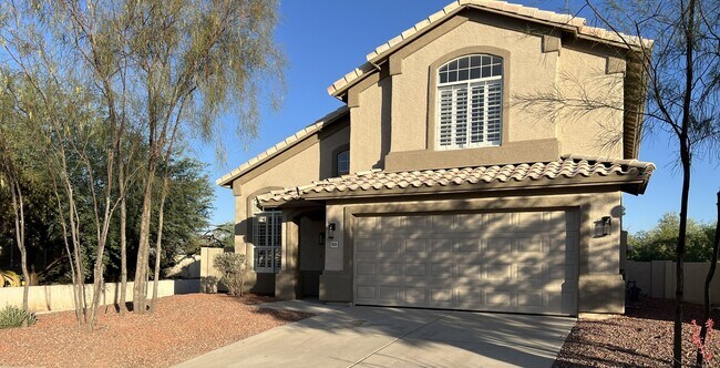 Building Photo - 9130 N Safflower Ln