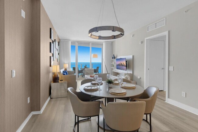 Building Photo - 4111 S Ocean Dr