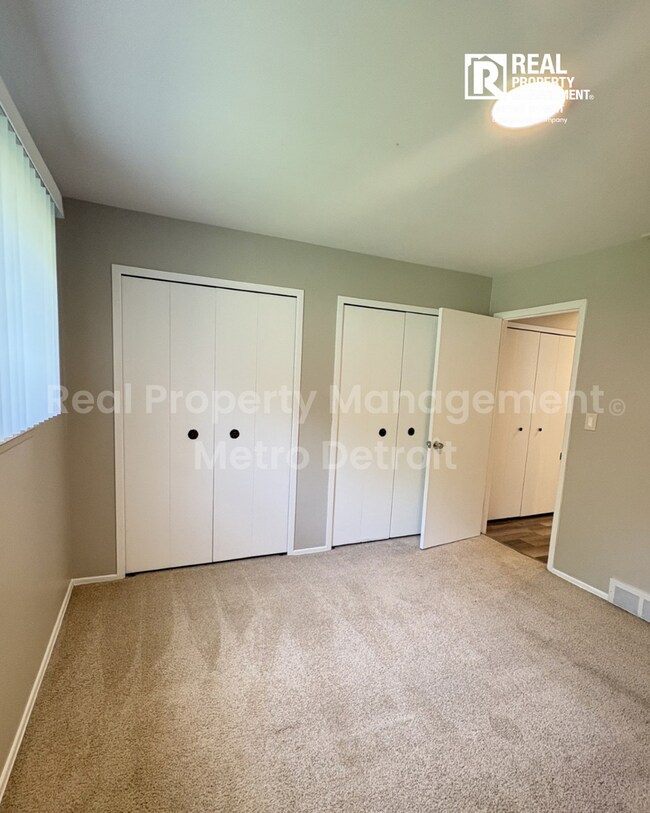 Building Photo - 2651 Arrowhead Dr