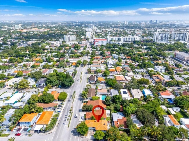 Building Photo - 1293 SW 22nd Ave