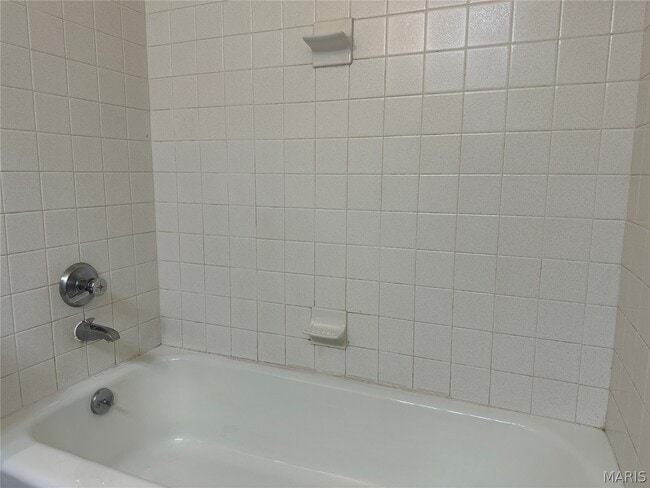 Building Photo - 452 Chapel Ridge Dr