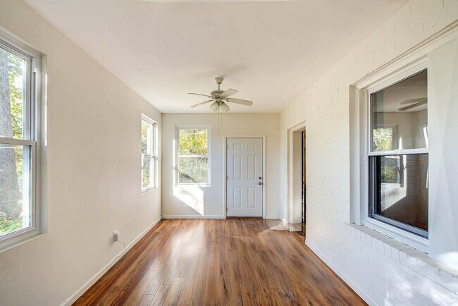 Building Photo - 3754 Dunnica Ave