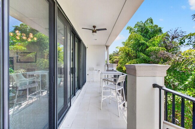 Building Photo - 622 Windward Cir S