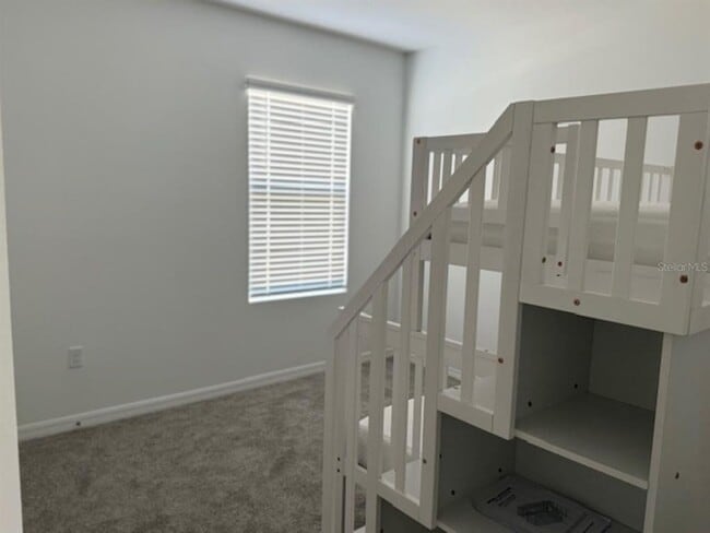 Building Photo - 3440 Ivy Holw Dr