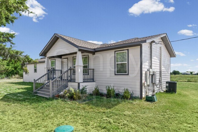 Building Photo - 401 Mcilrath Rd