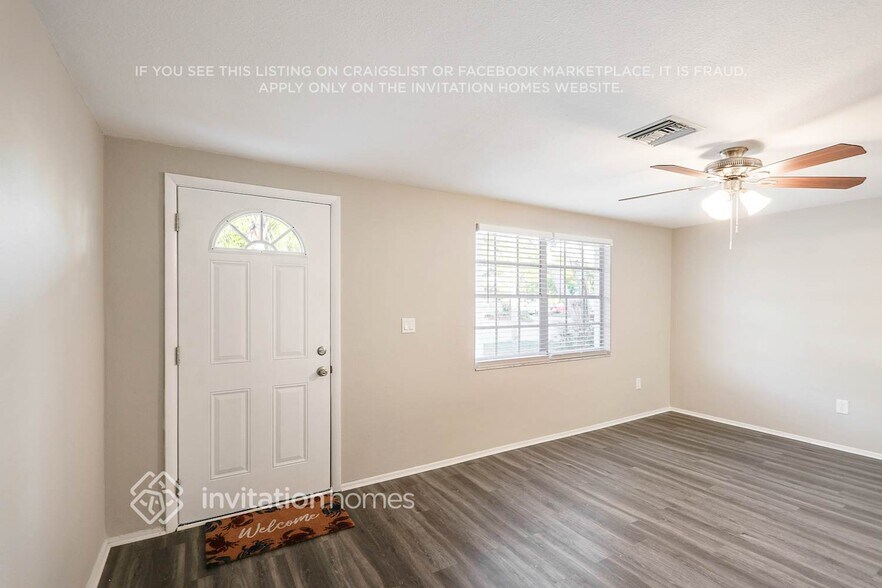 Building Photo - 3306 Brookfield Dr