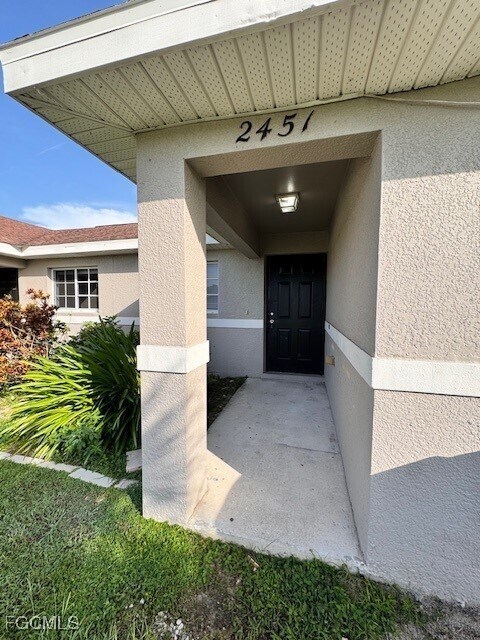 Building Photo - 2451 Daniel Ave N