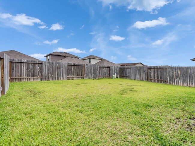 Building Photo - 5431 Tuscany Hills Ln