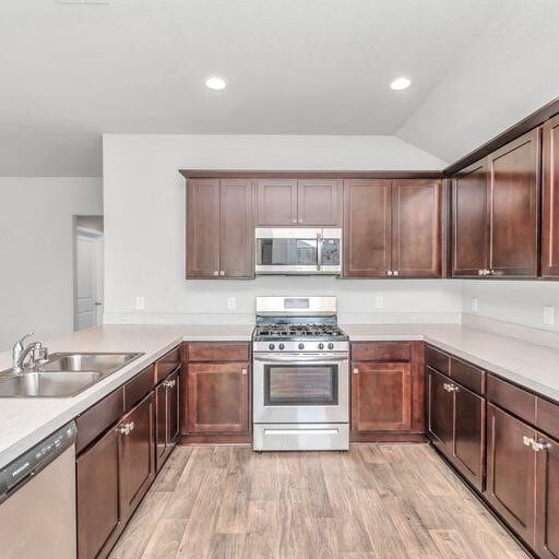 Building Photo - 1827 Gibbons Creek Dr