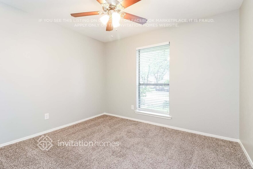 Building Photo - 3803 Double Oak Ln