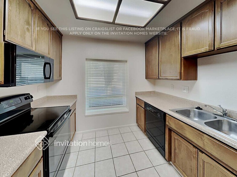 Building Photo - 7671 Howerton Dr