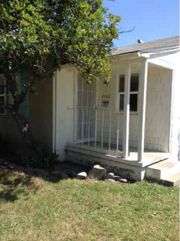 Building Photo - Bright & Cute 1-Bedroom Cottage – Availabl...