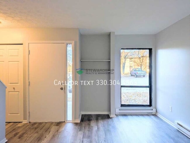 Building Photo - 311 Engadine Ct