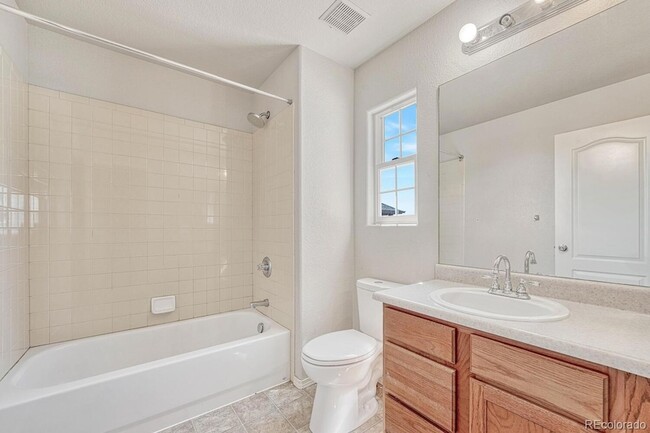 Building Photo - 6442 Silverwind Cir