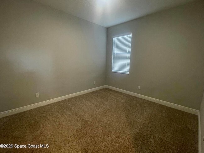 Building Photo - 2981 Casterton Dr