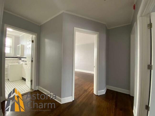 Building Photo - 3 Bedroom Home with Porch, Garage, and Finished Basement