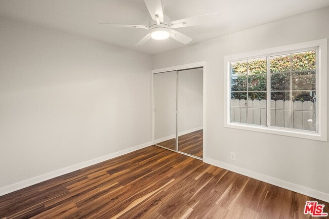 Building Photo - 2939 Oakhurst Ave